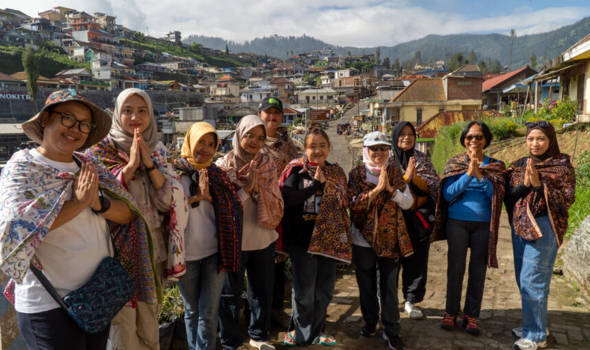 Slow Travel in Bromo: Educational, Cultural, and Sustainable Journey